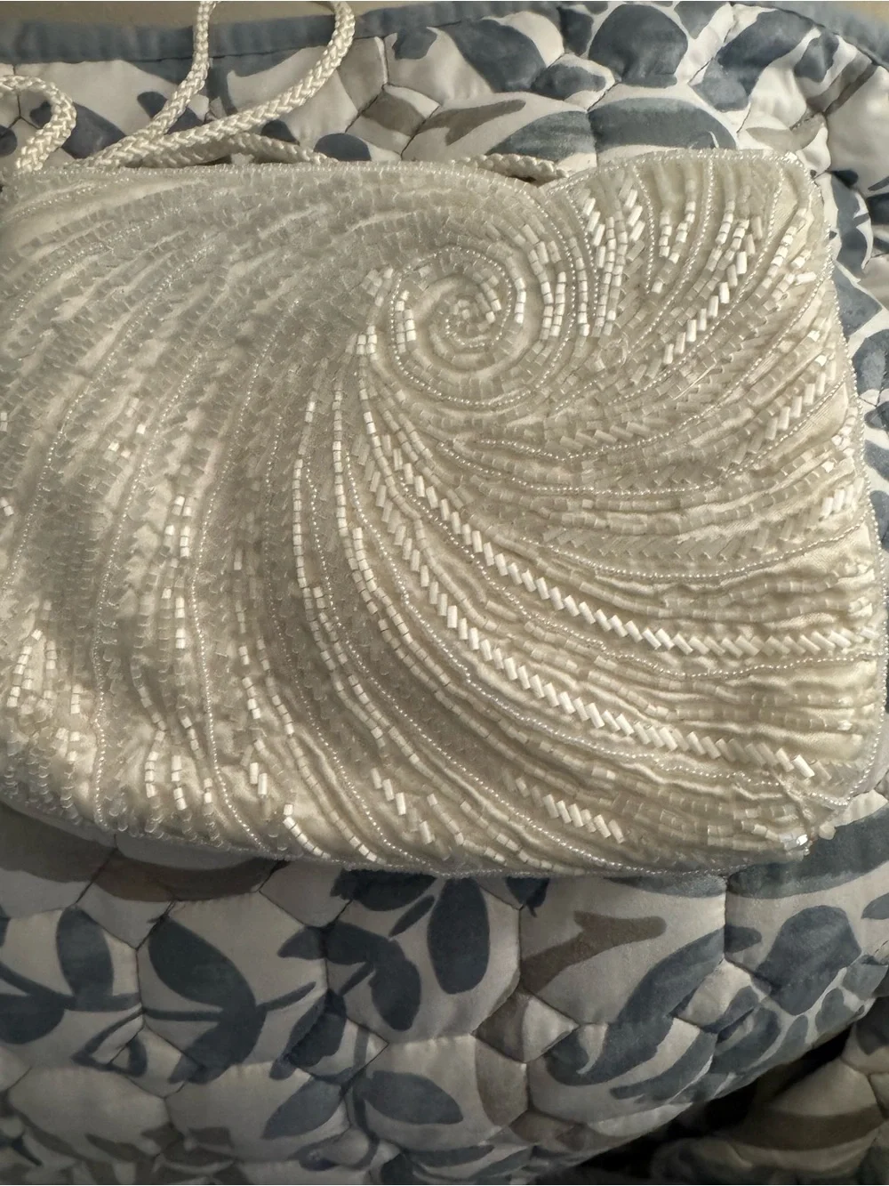 La Regale Ivory Beaded Swirl Evening Clutch